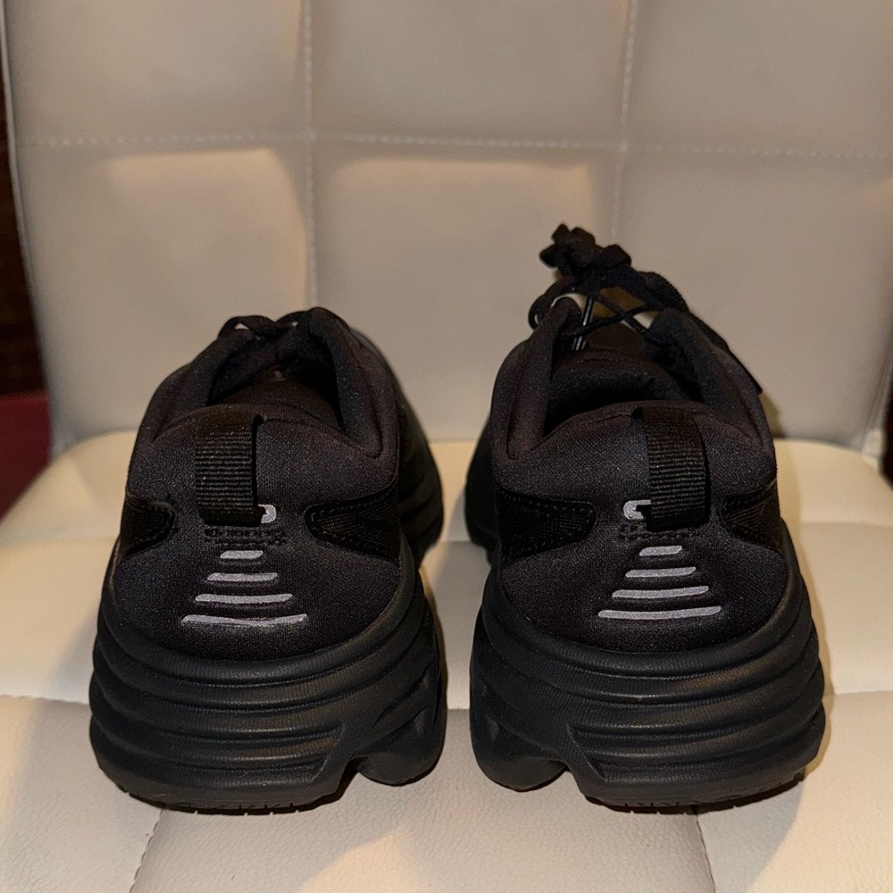 Size 9.5 - Hoka One One Bondi 8 Black - Picture 5 of 10